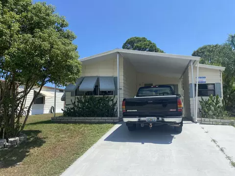 115 Calle De Lagos, Fort Pierce, FL 34951