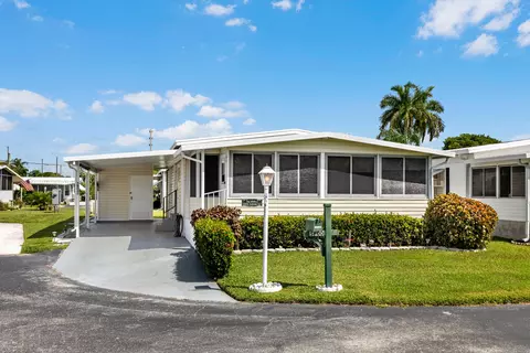 58005 Bahama Bay, Boynton Beach, FL 33436