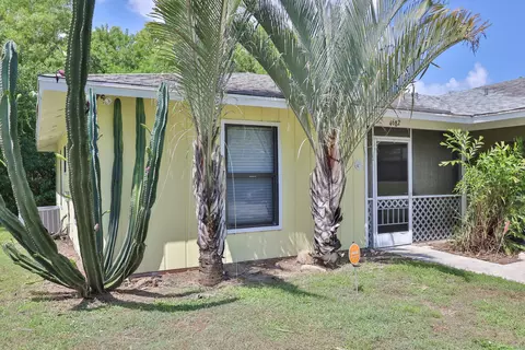 4682 SE Teri Pl, Stuart, FL 34997 photo 1