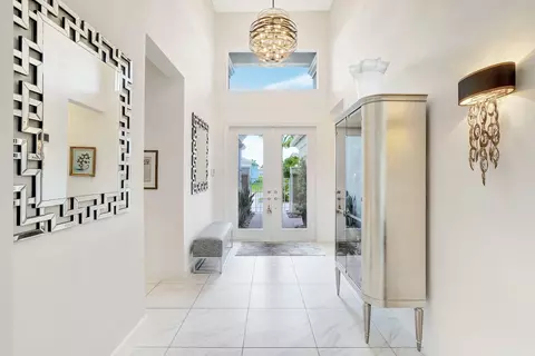 9912 Pecorino Isle, Boynton Beach, FL 33473