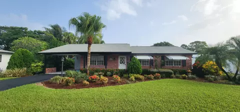 219 W Norfolk Rd, Jupiter, FL 33469