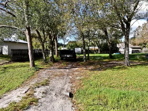 000 Copenhaver Rd, Fort Pierce, FL 34945