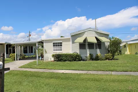 4227 Meadow View Dr, Boynton Beach, FL 33436