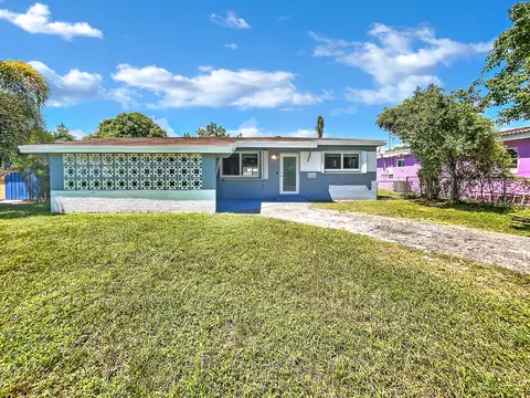 3220 SW 65th Ave, Miramar, FL 33023