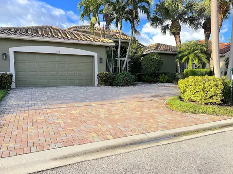 6758 Garde Rd, Boynton Beach, FL 33472