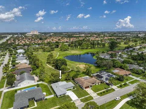 2608 Doral Way, Riviera Beach, FL 33407