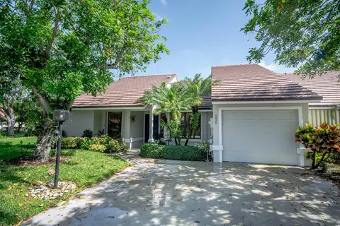 801 Saint Giles Ter, Palm Beach Gardens, FL 33418