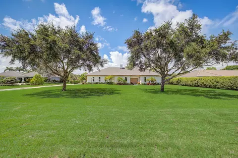 8 Concourse Dr, Jupiter, FL 33469