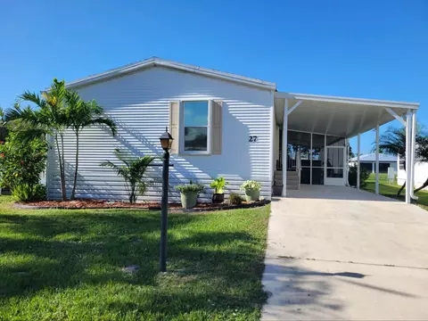 27 Mariposa Ln, Port Saint Lucie, FL 34952