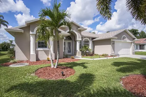 2872 SEagle Dr, Port Saint Lucie, FL 34984
