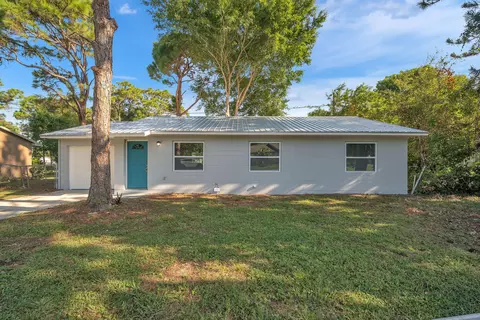 4070 46th Ln, Vero Beach, FL 32967