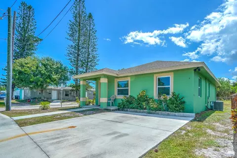 1615 O Ave, Fort Pierce, FL 34950