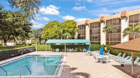23345 Carolwood Ln #202, Boca Raton, FL 33428