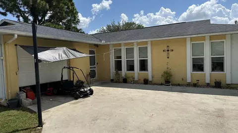 226 SW De Gouvea Ter, Port Saint Lucie, FL 34984
