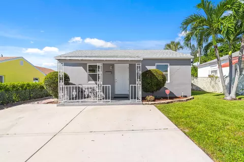 856 W 5th St, Riviera Beach, FL 33404