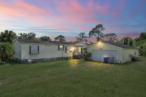 7655 129th St, Sebastian, FL 32958