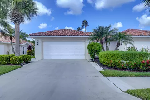 8324 SE Double Tree Dr, Hobe Sound, FL 33455
