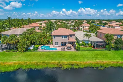 157 Via Condado Way, Palm Beach Gardens, FL 33418