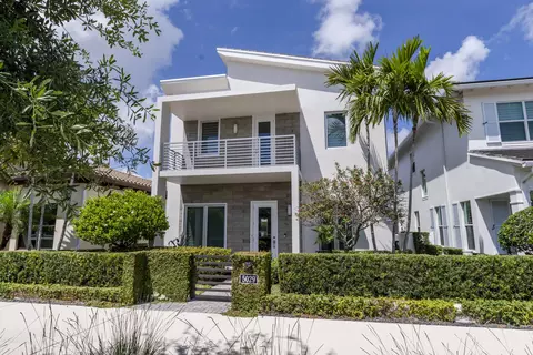 5029 Grandiflora Rd, Palm Beach Gardens, FL 33418