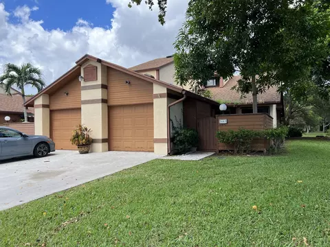 3669 Collinwood Ln, West Palm Beach, FL 33406