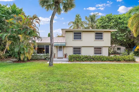 4166 NE Sunset Dr, Jensen Beach, FL 34957