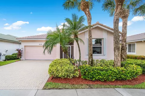 9272 Sapphire Cove Dr, West Palm Beach, FL 33411