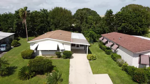 7541 SE Shenandoah Dr, Hobe Sound, FL 33455