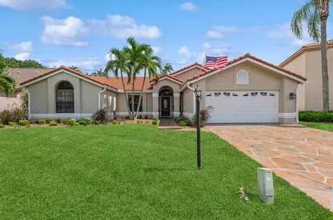 12613 White Coral Dr, Wellington, FL 33414
