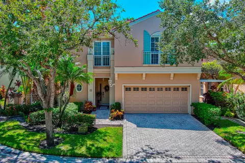 38 Via Del Corso, Palm Beach Gardens, FL 33418