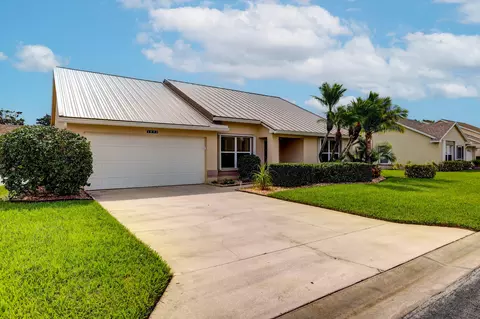 1042 NW Tuscany Dr, Port Saint Lucie, FL 34986
