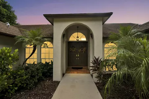 1220 Mayview Way, Wellington, FL 33414