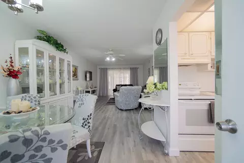 2102 NE 1st Way #104, Boynton Beach, FL 33435