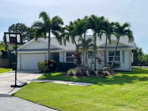 4422 SE Satinleaf Pl, Stuart, FL 34997 photo 1