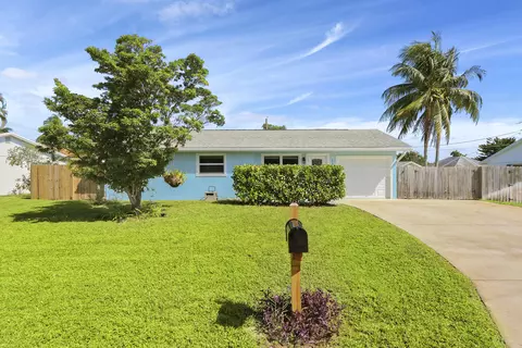 11803 SE Williams Ter, Jupiter, FL 33469