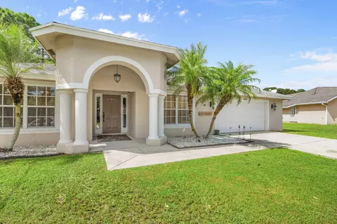 1802 SW Hickock Ter, Port Saint Lucie, FL 34953