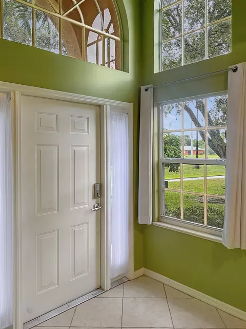 2050 SE Wild Meadow Cir #101, Port Saint Lucie, FL 34952