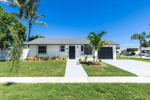2100 W 23rd St, Riviera Beach, FL 33404