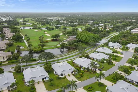 6654 SE Yorktown Dr, Hobe Sound, FL 33455