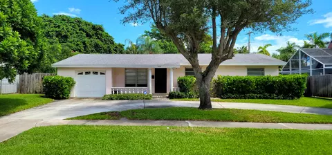 504 Fairwind Dr, North Palm Beach, FL 33408