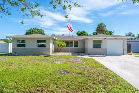 1080 Egremont Dr, West Palm Beach, FL 33406