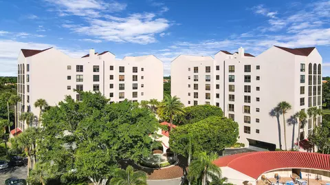 7579 Imperial Dr #502, Boca Raton, FL 33433