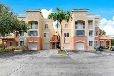 11032 Legacy Dr #102, Palm Beach Gardens, FL 33410