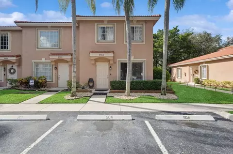 9904 Kamena Cir, Boynton Beach, FL 33436