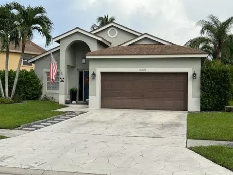 6221 Lansdowne Cir, Boynton Beach, FL 33472