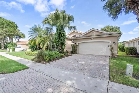 7627 San Carlos St, Boynton Beach, FL 33437