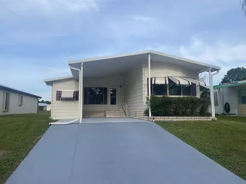 19 Ecuador Way, Fort Pierce, FL 34951