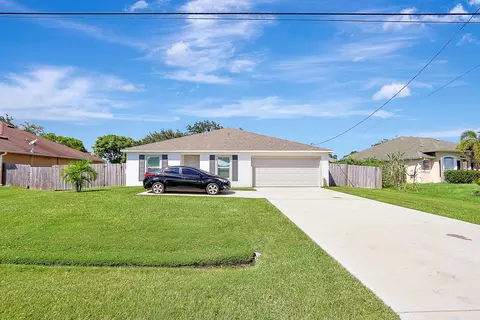 1205 SW Alcantarra Blvd, Port Saint Lucie, FL 34953