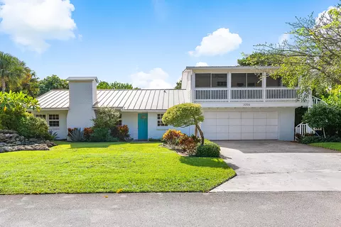 3206 Palm Dr, Delray Beach, FL 33483