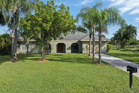 737 SW Belmont Cir, Port Saint Lucie, FL 34953