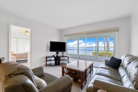 100 S Waterway Dr S #108, Lantana, FL 33462